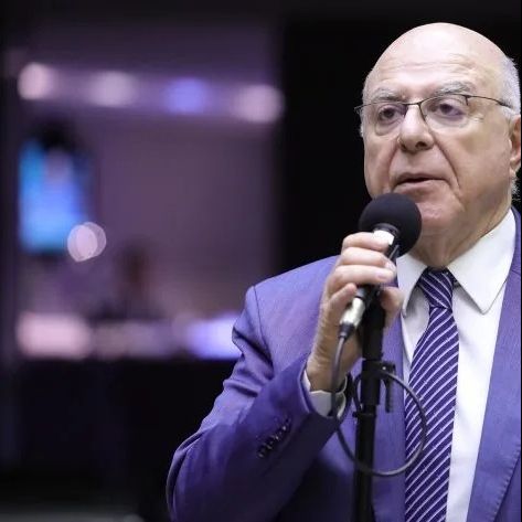 Arnaldo Jardim apresenta emenda sobre Armazenamento de Energia na Câmara Federal