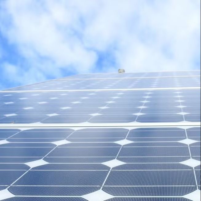 Importância estratégica para armazenamento de energia elétrica com baterias