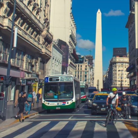 Argentina concede 667 MW em licitação inaugural para armazenamento em baterias