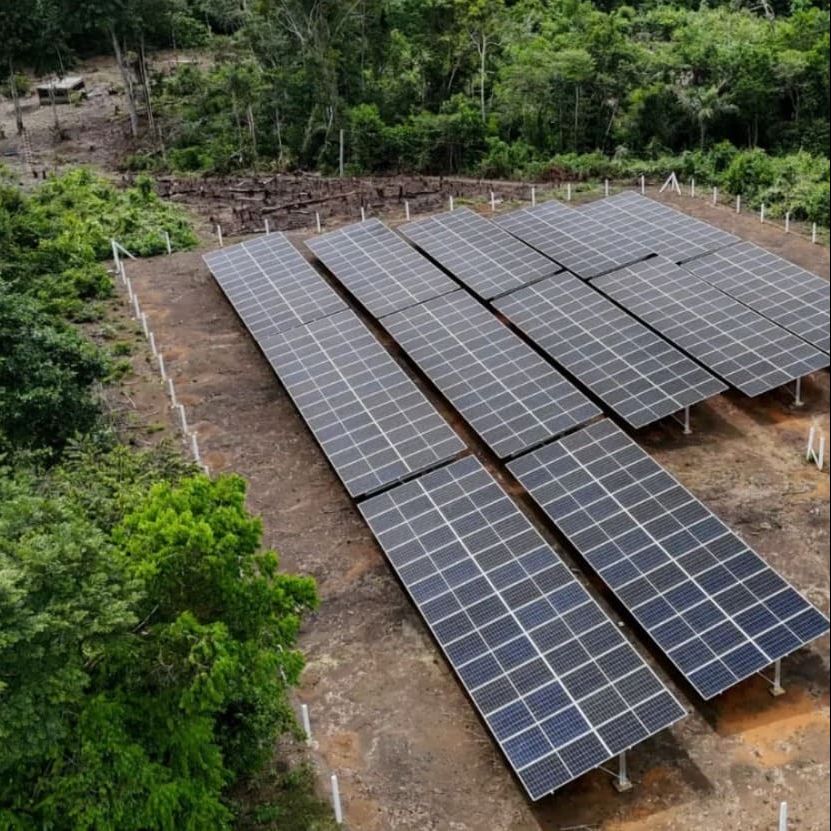 Como painéis solares e baterias estão mudando a rotina na Amazônia